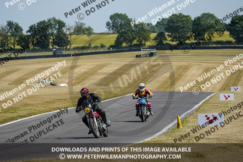 cadwell park;cadwell park photographs;cadwell trackday photographs;enduro digital images;event digital images;eventdigitalimages;peter wileman photography;racing digital images;trackday digital images;trackday photos